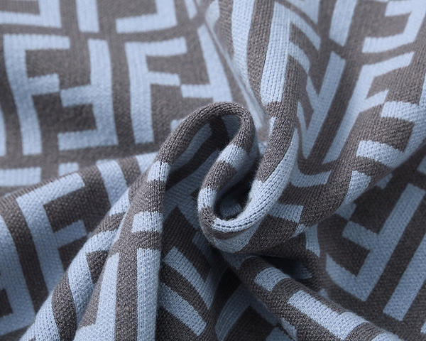 ブランドセーター着用イメージ